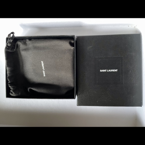 SAINT LAURENT PARIS CREDIT CARD CASE IN SMOOTH LEATHER - Picture 3 of 7
